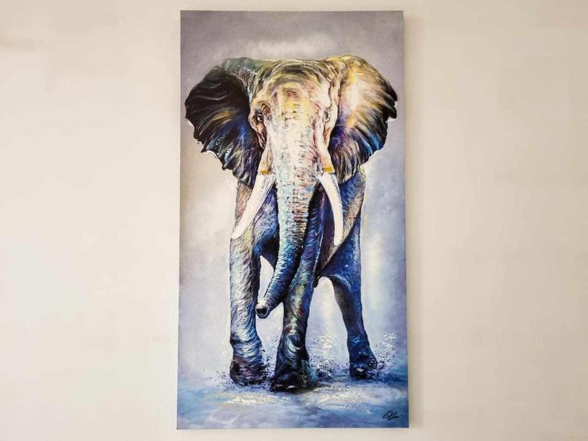 El Elefante Del Pilar Comotucasa Appartement Zaragoza Buitenkant foto